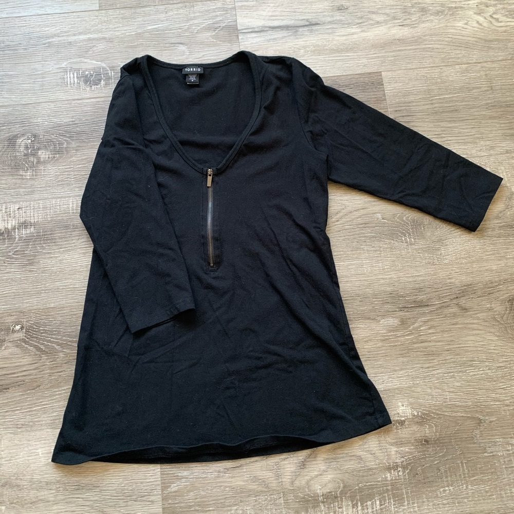 Torrid Tight Fit Zipper 3/4 Sleeve Top size 0